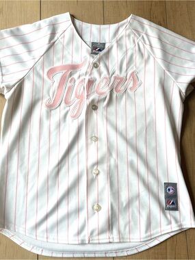 Women’s Detroit Tigers Baseball Pink-Striped Baseball Jersey Sz Medium